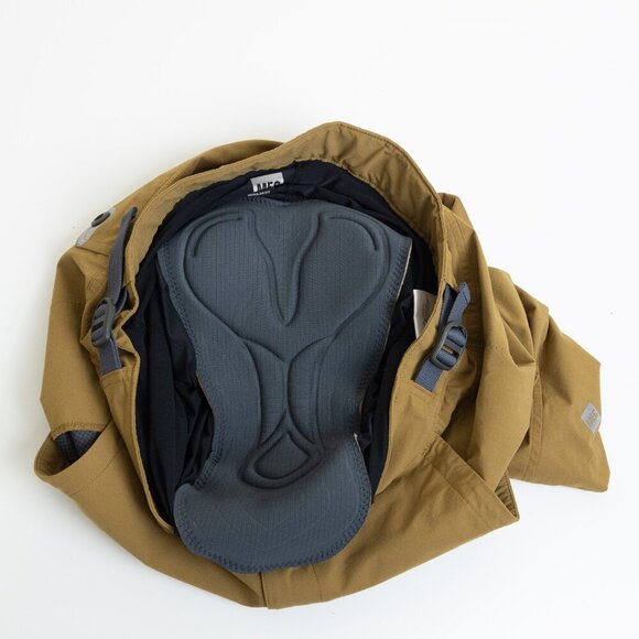 ✨ MEC Crinkum Plus Shorts Padded Mustard Brown Mountain Biking Size 36 - Picture 13 of 16